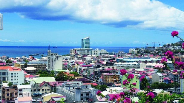 Surveillance du benzène, du benzo(a)pyrène et des métaux lourds en Martinique : résultats 2023